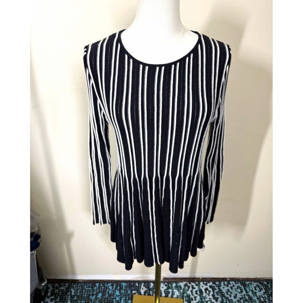 Skye's The Limit Womens Tunic Top PS Petite Black White Striped Knit NEW 405